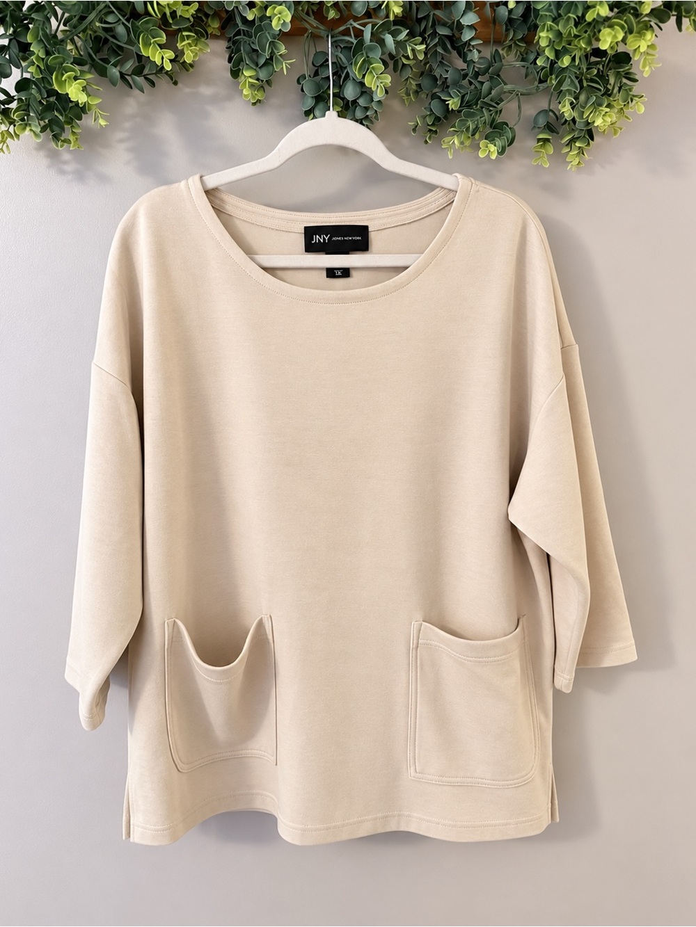 JNY Jones New York Cream Pocket Top Women’s 1X 3/4 Sleeve